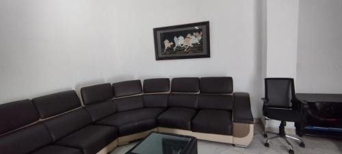 Kuala Lumpur spacious 4 bedroom House for big family and group 13 paxs