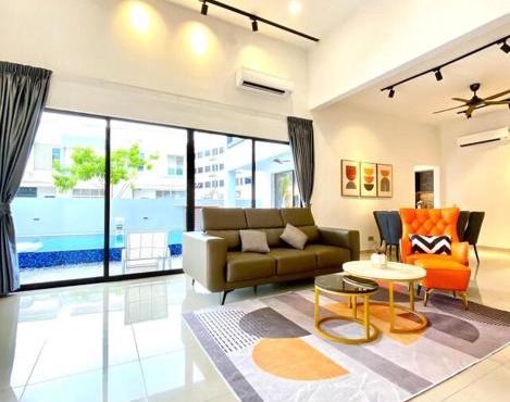 Kuala Selangor Modern Homestay with Pool 20pax