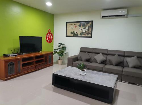 Kuching Homestay Double Storey