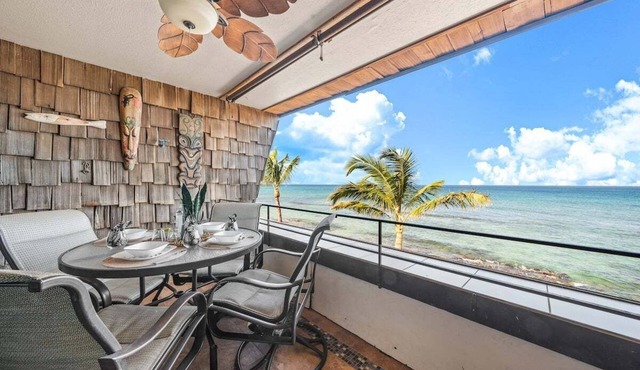 Kulakane 307 OceanFront 2BD Whale Watching Retreat