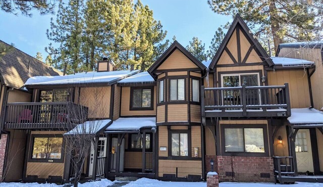 Kuma Lodge, 1 Night Free!