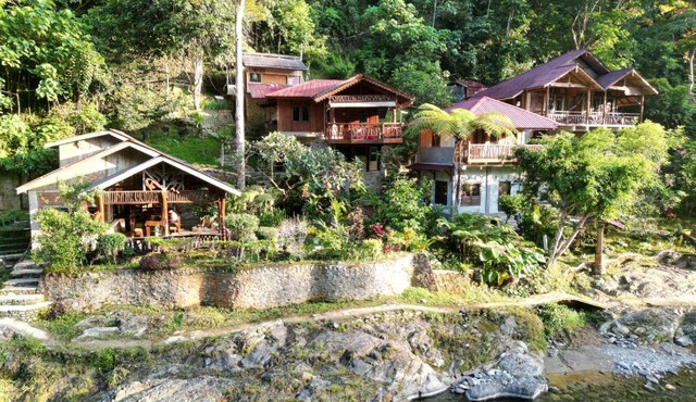 Kupu Kupu Garden Guest House & Cafe