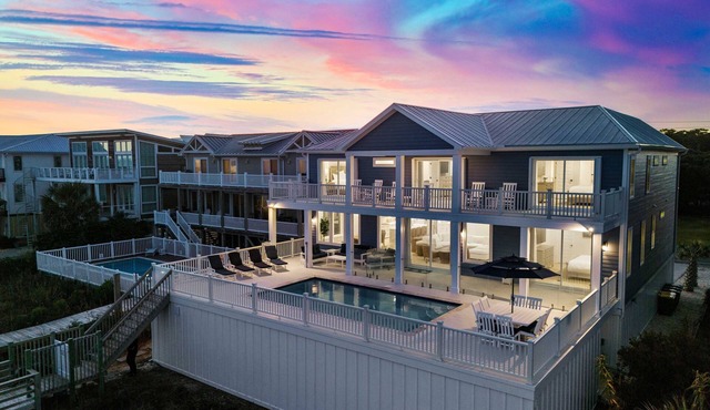 Kure Beach Ocean View, Pool & Beach Access