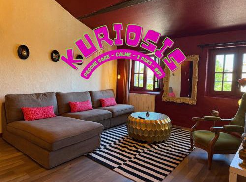 Kuriosis - Central & Elegant