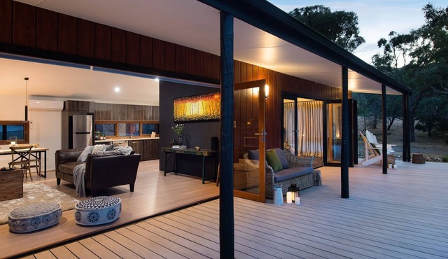 Kurrajong Retreat - (a private retreat for individuals and couples)