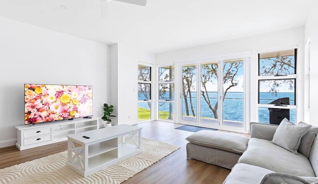 Kushala Lake House - 5 Bed Serenity