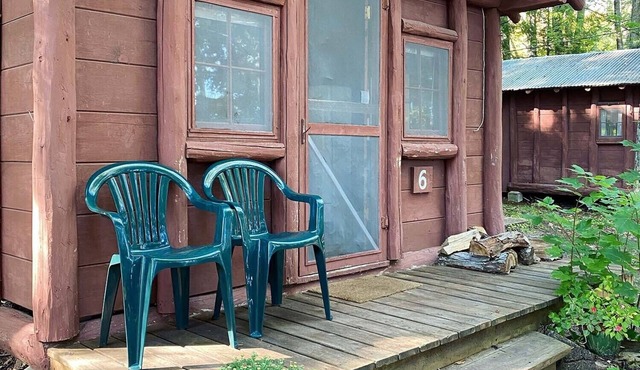 Kuusi (#6) - Cabin on Otter Lake, Manninen's Cabins