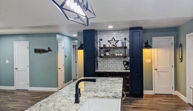 KY Lake Area, Fully Remodeled, Boat Friendly!