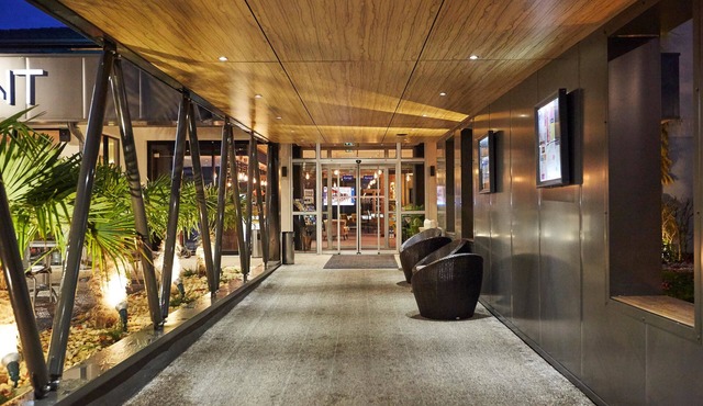 Kyriad Clermont Ferrand Nord - Riom