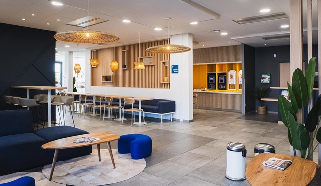 Kyriad ECO - Clermont Ferrand Estaing