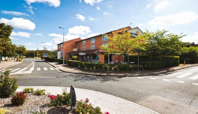 Kyriad Lyon Sud - Saint Genis Laval