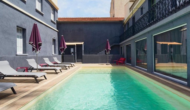 Kyriad Marseille Blancarde - Timone