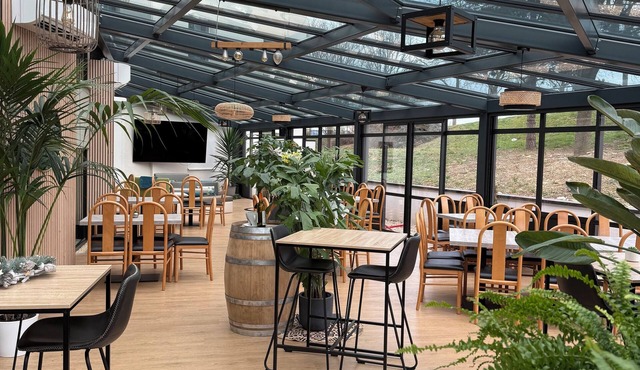 Kyriad Poitiers Jules Verne Site du Futuroscope