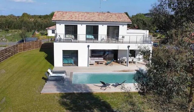 Léon-villa Climatisée, Piscine Privée Chauffée