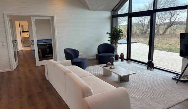 Lækkert sommerhus med udsigt over Limfjorden