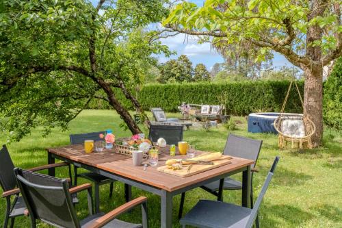 L'Évasion Rêvée - Jacuzzi et nature en Sologne