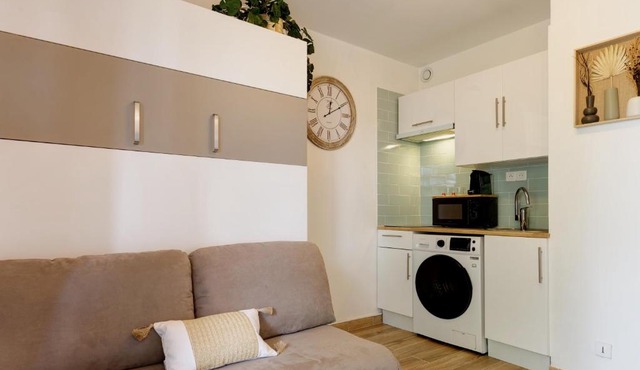 L'écrin, Studio Cosy, MBS, Wifi, Parking, Clim
