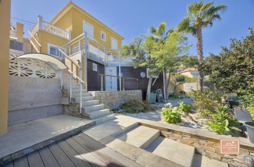 L'Évasion Méditerranéenne Sea View and Air Conditioning