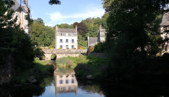 L'îlot Bleu Appartement T1 Dans une Maison D'artiste
