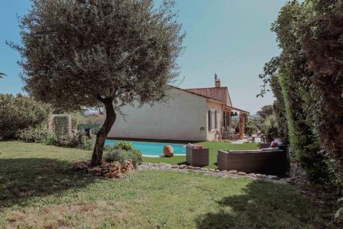 L'Abeliano - house with pool near Uzès