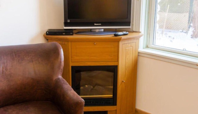 L'Acadie Room -Patio, Downtown