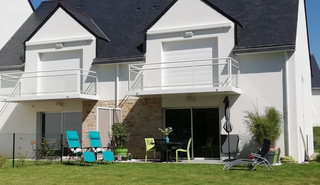 L'Aigue Marine * near beach with large garden