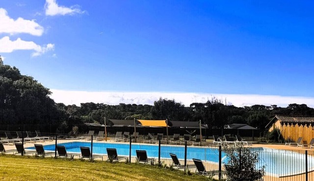L’Air Marin Évasion Détente à 500 m de l’Océan, Piscines Loisirs