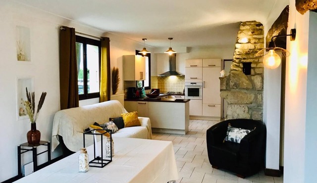 L'Albatros a Large and Beautiful Gîte by the Sea Welcoming Family and Animals