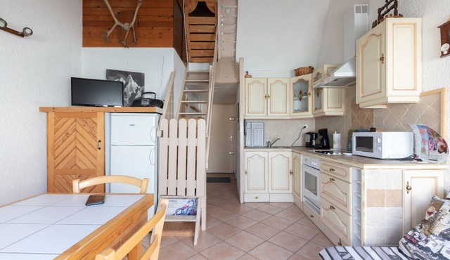 L'Alpiniste - Two Bedroom Apartment, Sleeps 4