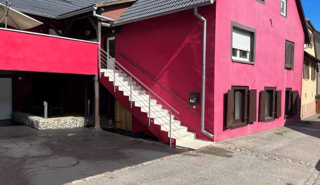 L'Alsacienne room and spa, cosy atmosphere, whirlpool spa and wood-burning stove