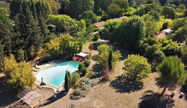 L'Alzon Self-catering cottage in Mas du Gavot Uzès