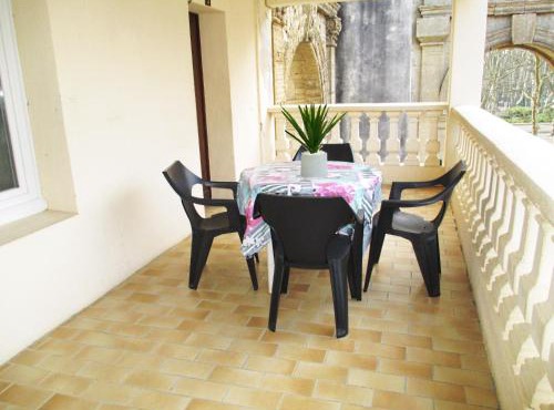 L'Amandeline à 100m des Thermes des Fumades