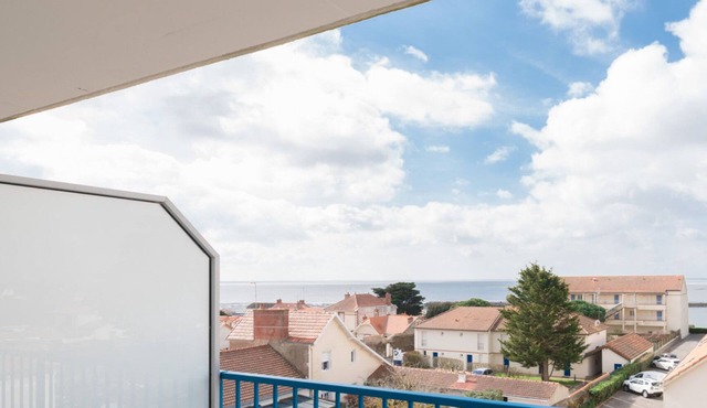 L'Amiral -500m Plage des Carrés- Parking