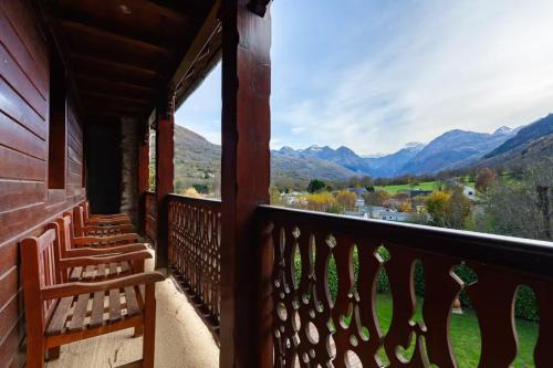 L'Ancienne Poste Exclusive Alpine Chalet