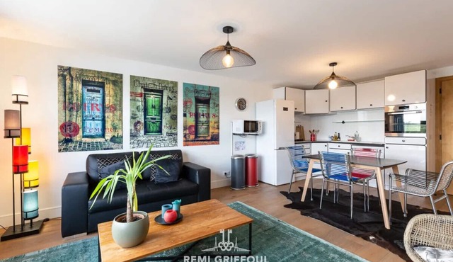 L'Annexe du Cosmopolitain | Luxury Building | 4 Guests