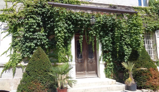 L'annexe du Château de Saint Genix