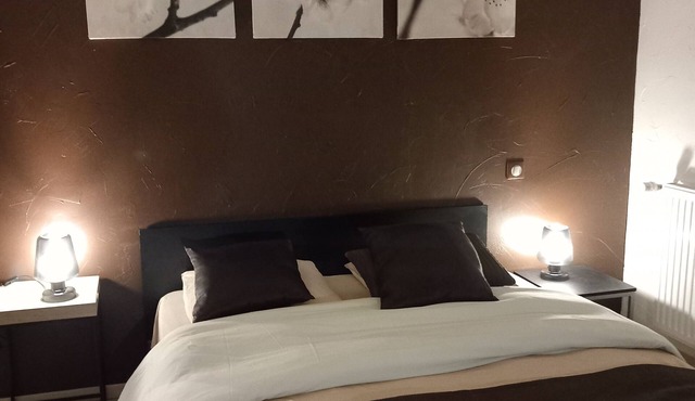 L'anthracite Courlaoux, Chambres Indépendante 2 Personnes