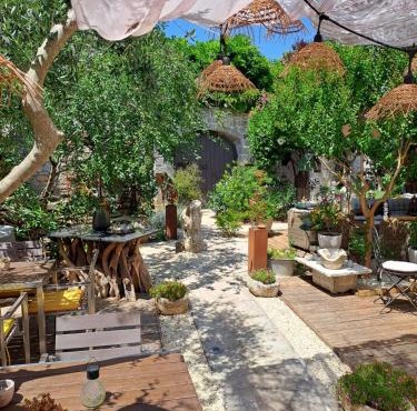 L Antre de Pierres - chambres d'hôtes et gites