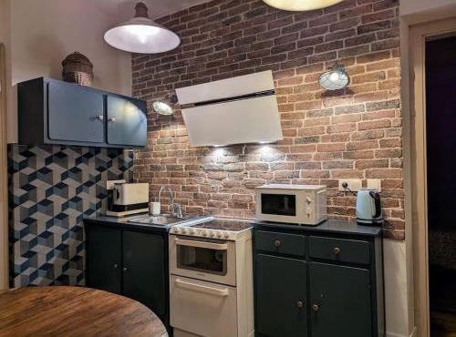 L'appartement du voisin d'Hugo