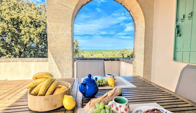 L'Archi - Calm & charm at the Pont du Gard