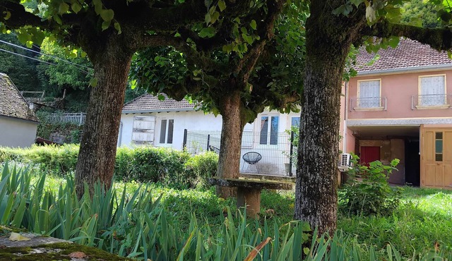 L'arconce house near town center