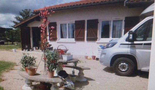 L' Arrayade l'andaise house with swimming pool