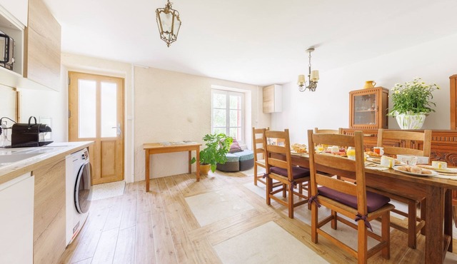 L'Arverne du Rocher - Maison vue montagne