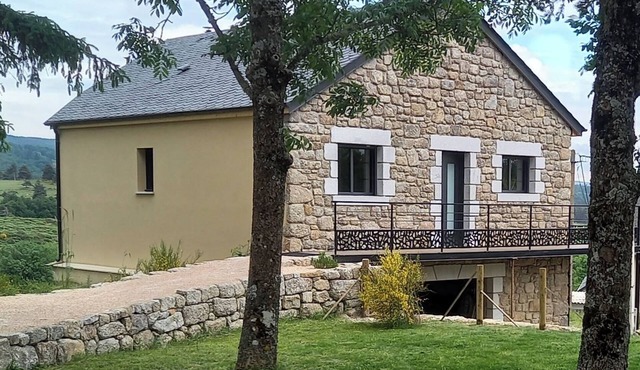 L'atelier de Léon Avec vue Imprenable sur la Margeride