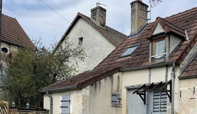 L'Atelier de Pierre 1-Bed Cottage in Pousseaux
