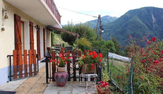 L'Aubépine de Douans - SAINT-ETIENNE-DE-TINEE