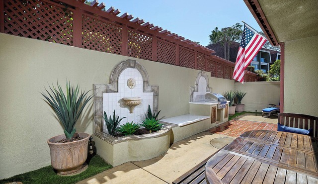 L'Auberge Del Mar: Enjoy the Beach Life and Included Resort Amenities
