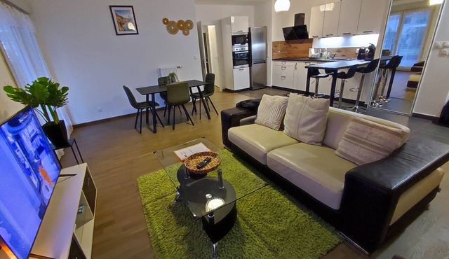 L'AuthentiCité, garden &parking in the city center