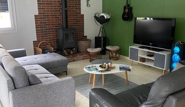 L'Eau Posée - Standing gîte facing the Yonne river