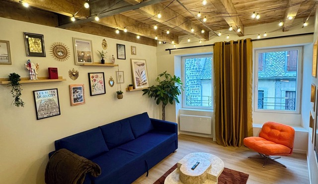 L'Echappée Belle, renovated house Centre Laguiole